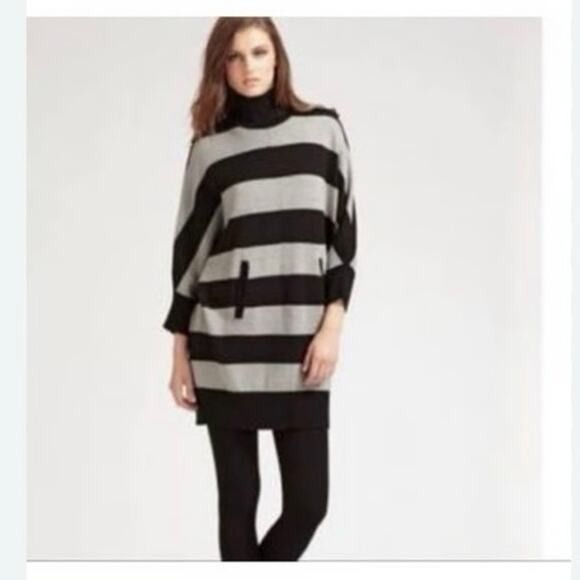 Tory Burch sweater turtleneck batwing sleeves poncho XS NWOT - Picture 1 of 5